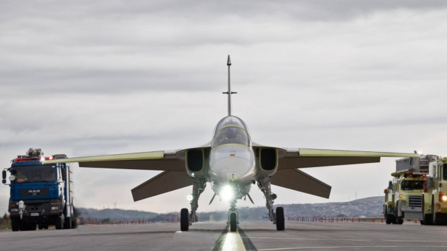 Hürjet ve Atak-2 Uçmaya Hazırlanıyor
